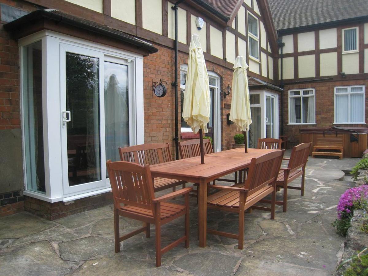 Arden Hill Farmhouse - Hot Tub, Snooker Table, Sleeps 16 Стратфорд-апон-Эйвон Экстерьер фото